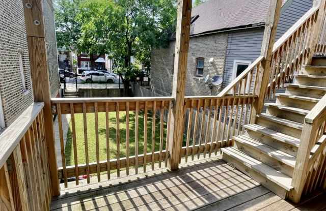 2135 South Fairfield Avenue photos photos