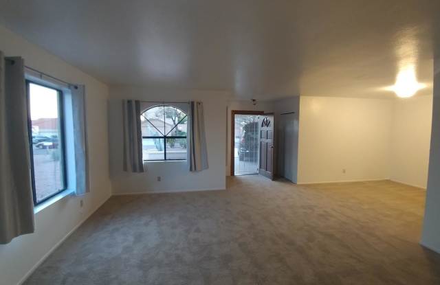 14231 N IBSEN Drive Gallery 3