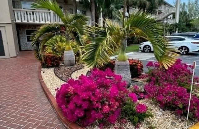 1903 Bermuda Cir photos photos