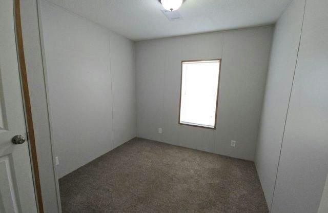 5007 NE 1 TERR Gallery 3