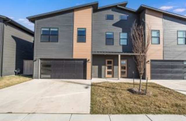 8804 W Haylee St photos photos