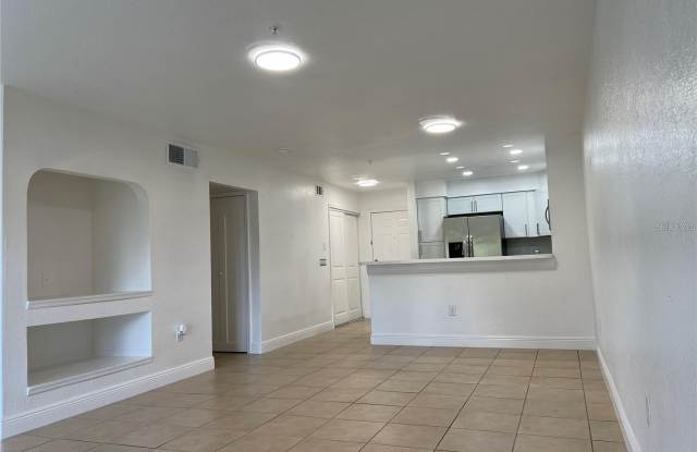 13905 FAIRWAY ISLAND Drive Gallery 4