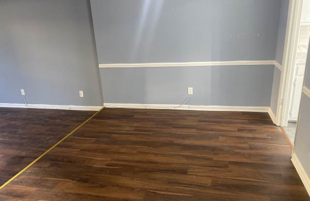 6420 Woodstone Gallery 3
