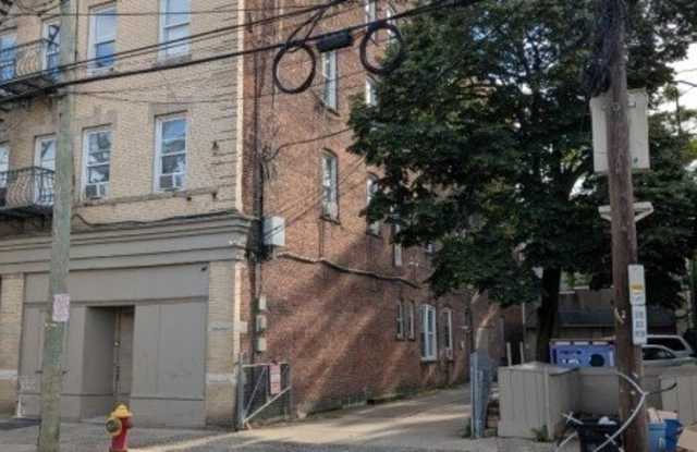 139 9Th St photos photos