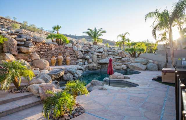 5713 W PINNACLE HILL Drive - 5713 West Pinnacle Hill Drive, Phoenix, AZ 85310