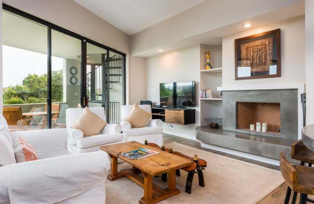 3463 Padaro Ln - 3463 Padaro Lane, Toro Canyon, CA 93013