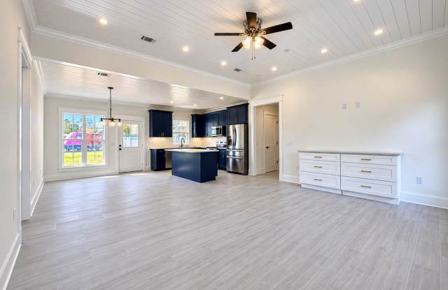 NEW CONSTRUCTION HOME FOR RENT IN WAYNE TERRACE! Gallery 4
