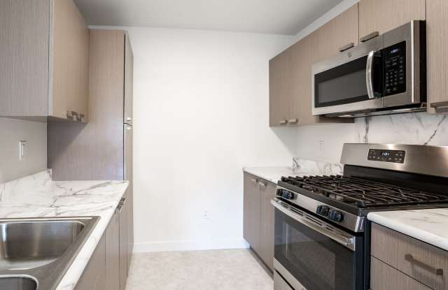 Unfurnished Modern 2 Bed/2 Bath - The Flats at Kamalani with Fenced in Yard photos photos Unfurnished Modern 2 Bed/2 Bath - The Flats at Kamalani with Fenced in Yard photos photos