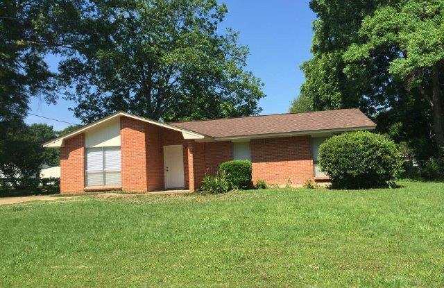 3/2 Brick home in Prattville photos photos