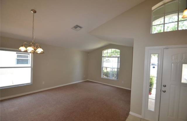 7029 COLONY POINTE DRIVE Gallery 2