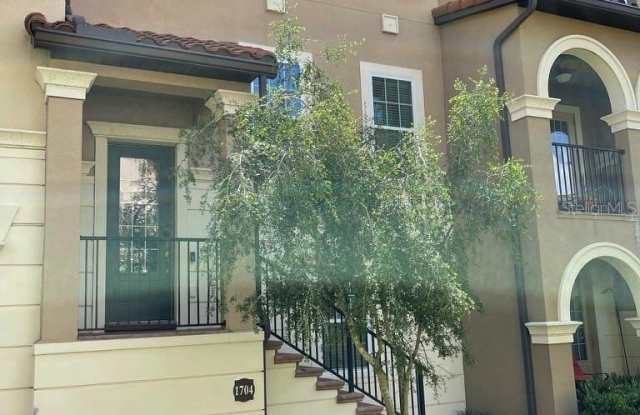 1704 LOBELIA DRIVE Gallery 2