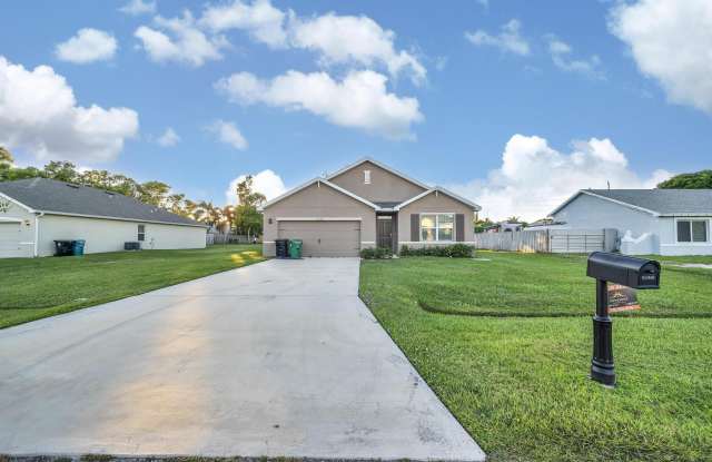 2538 SE Rock Springs Drive photos photos
