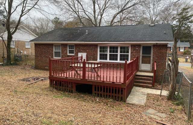 6709 Woodstream Drive Gallery 3