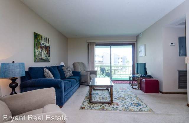 1717 Canal Drive, Unit 7A Gallery 2
