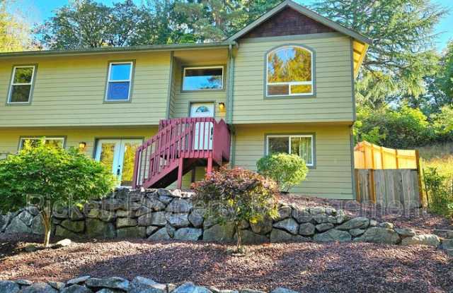 1330 Corbet Dr. NW photos photos