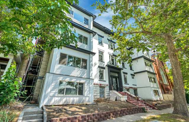 Beautifully Remodeled Apartment Home with Washer/Dryer in-Unit and Luxury Finishes! photos photos