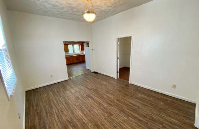 902 N Garvin St. Gallery 2