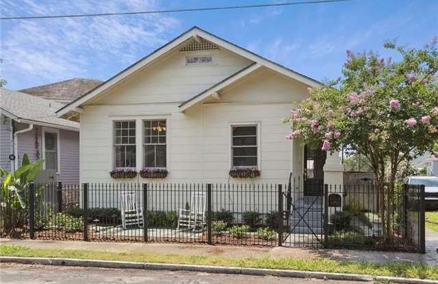 4198 DUMAINE Street photos photos
