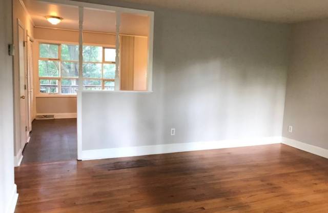 4637 Westridge Drive Gallery 3