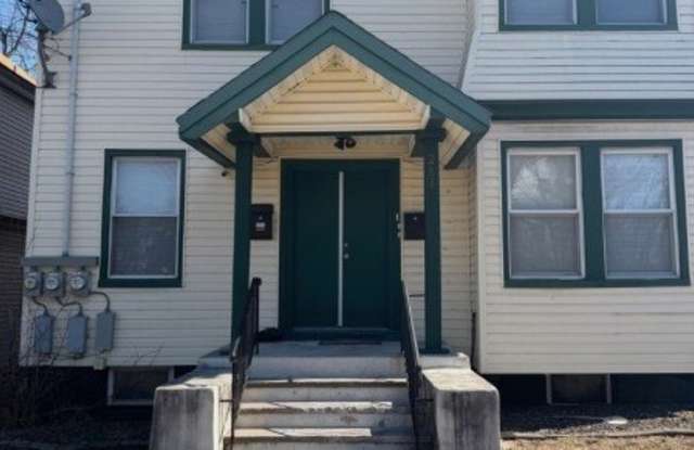 284 Seymour Ave photos photos