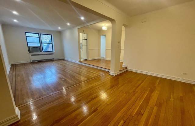 35-35 75 Street Gallery 3