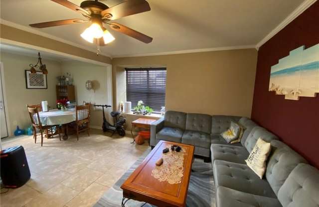 4400 Boyett - 4400 Boyett Street, Bryan, TX 77801