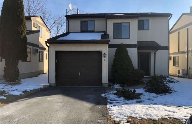 6 Abingdon Mews - 6 Abingdon Mews, Mechanicstown, NY 10940 6 Abingdon Mews - 6 Abingdon Mews, Mechanicstown, NY 10940