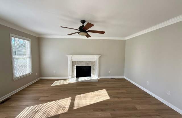 Three bedroom, 2 bath house in Elon Gallery 3