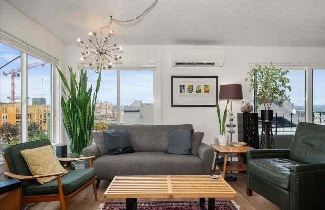 214 West 6th Avenue Gallery 2