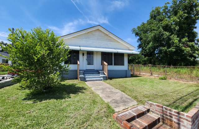 1771 Old Savannah Rd photos photos