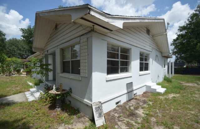 307 STEEDLY Avenue Gallery 3