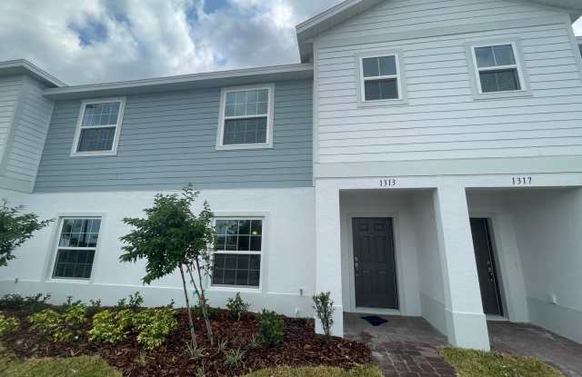 Legacy Landings-1313 Blazing Start Ln Davenport, FL 32837 photos photos