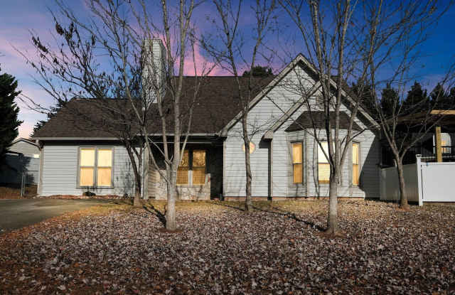 Charming 3BR House in Winston Salem photos photos