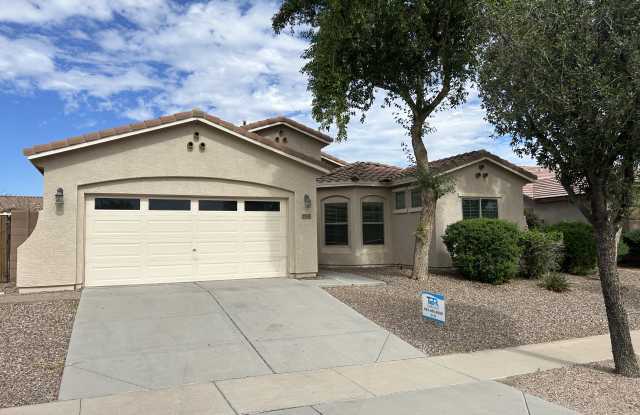 2994 E Coconino Dr Gallery 1