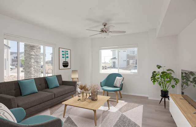 Now Leasing! Beautiful Open Concept Living! Gallery 2