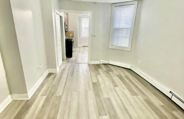 90 Beacon Ave 1D Gallery 3