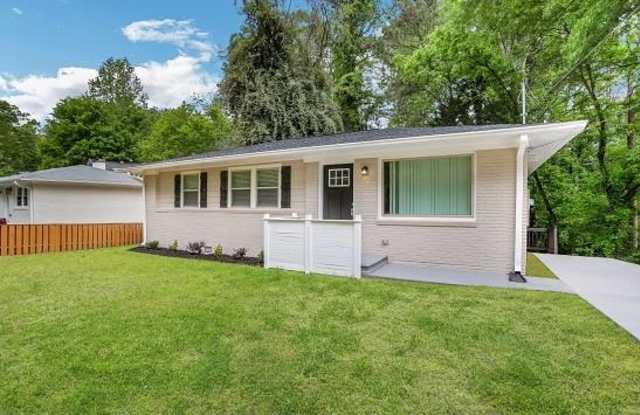 3575 Fairburn Place NW Gallery 2