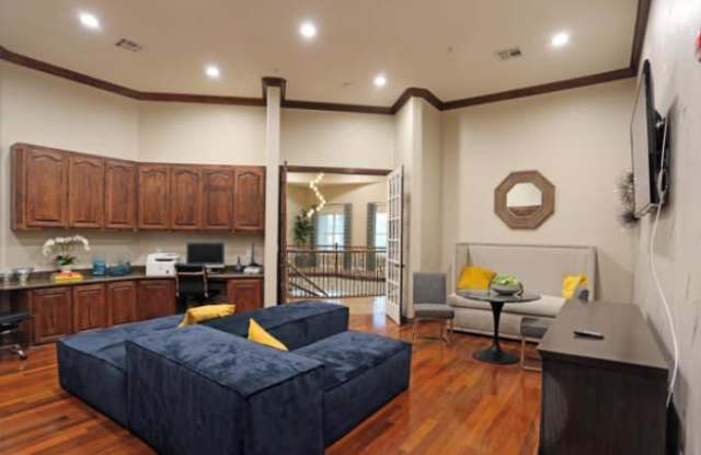 24377 Wilderness Oak Gallery 2