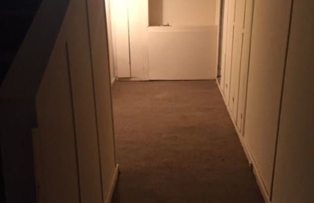 1900 Durfor St Gallery 4
