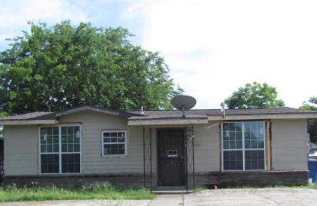 906 BRITTON AVE - 906 Britton Avenue, San Antonio, TX 78225