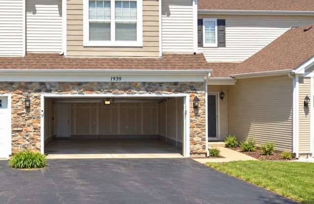 1939 COBBLESTONE Drive Gallery 1