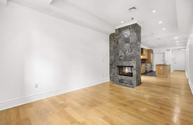 81 MONTGOMERY ST Gallery 3