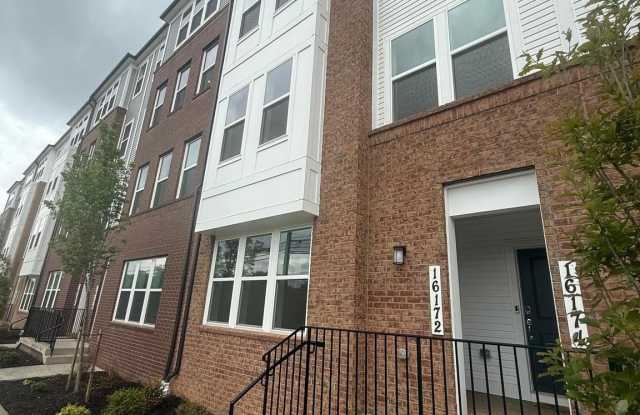 16172 N FREDERICK ROAD photos photos