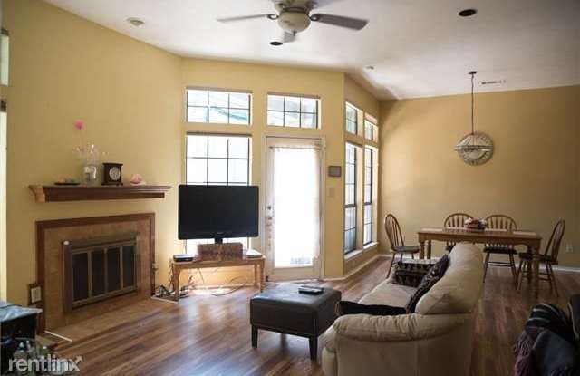 9716 Summerwood Circle Gallery 4