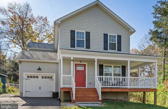 144 ROLLASON Drive - 144 Rollason Drive, Shenandoah Shores, VA 22630 144 ROLLASON Drive - 144 Rollason Drive, Shenandoah Shores, VA 22630