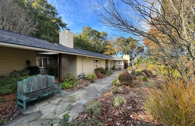 12 Honey Hill Road - 12 Honey Hill Road, Orinda, CA 94563