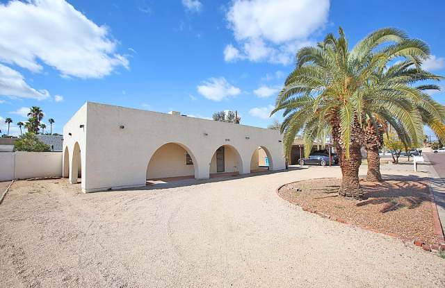 12820 N 22nd St - 12820 North 22nd Street, Phoenix, AZ 85022