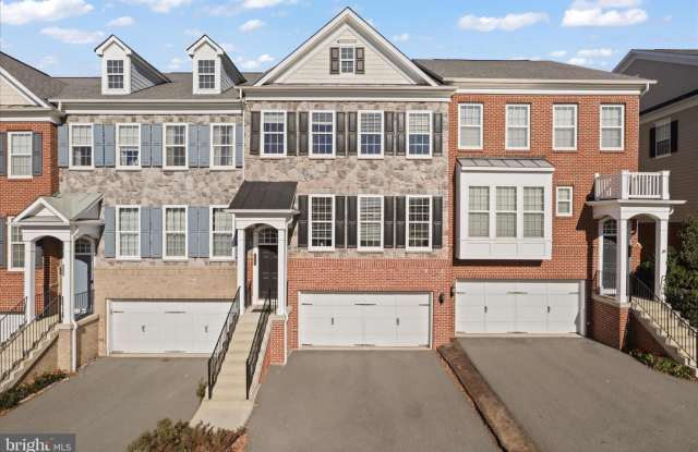 42708 KEILLER Terrace - 42708 Keiller Terrace, Loudoun County, VA 20147