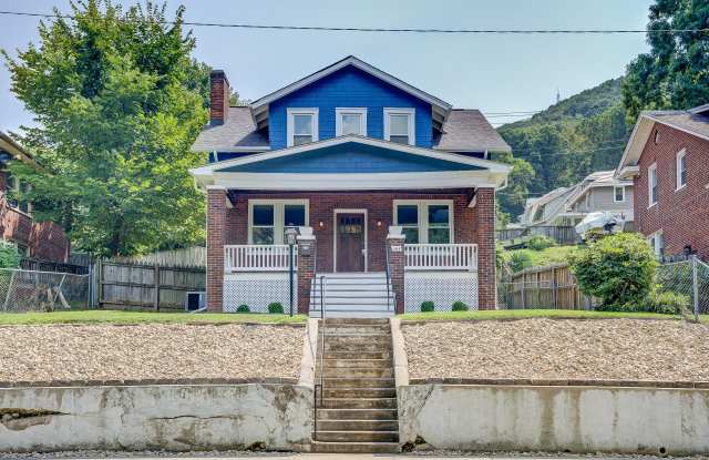 1414 Hamilton TER SE photos photos