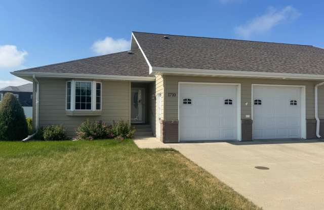 3 Bedroom Townhome photos photos
